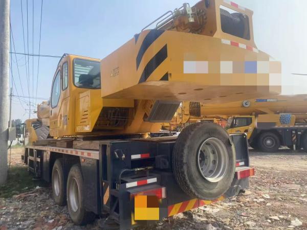 Used XCMG Mobile Truck Crane 25 Tons for Construction Company Inventory Direct Sale