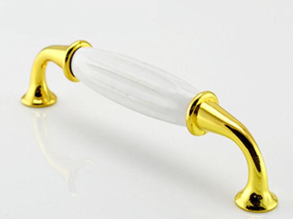 Anti Corrosion Ceramic Handles And Knobs , Gold Plated Turkey Design  Porcelain Wordrobe Pulls