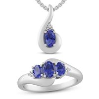 Tres que Tanzanite encajonó la boda Ring With White 925 fijaron a Sterling Silver