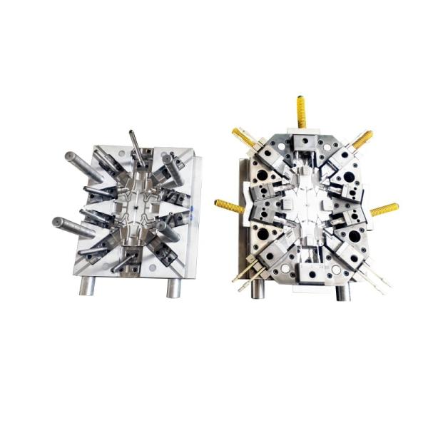 Moule à injection de précision avec traitement par nitridation HRC30-50 Dureté pour 500K-1M Durée de vie du moule