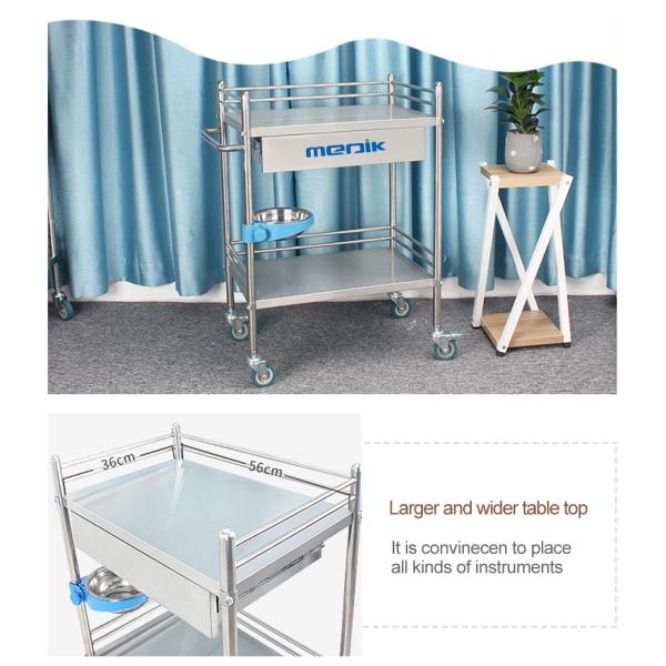 Усовики мебели больницы вокруг вагонетки нержавеющей стали медицинской для клиник