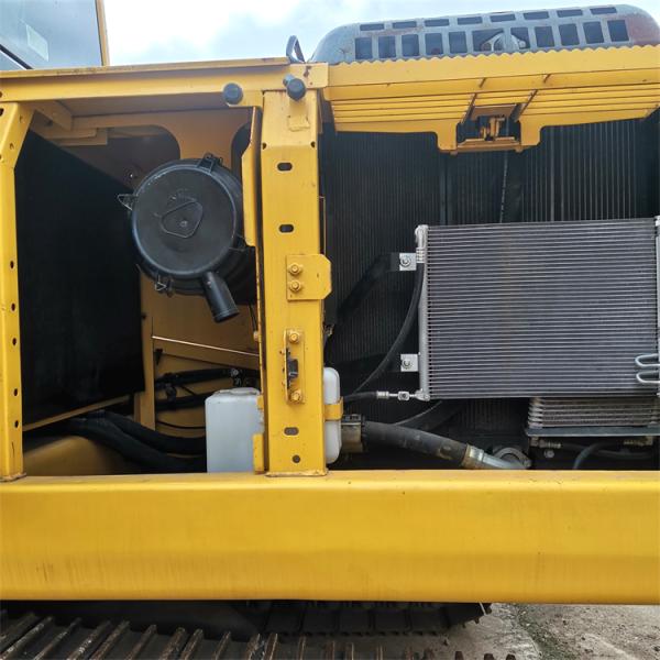 Good Condition 22 Ton Hydraulic Used Komatsu PC220-8 Excavator from Japan in Shanghai