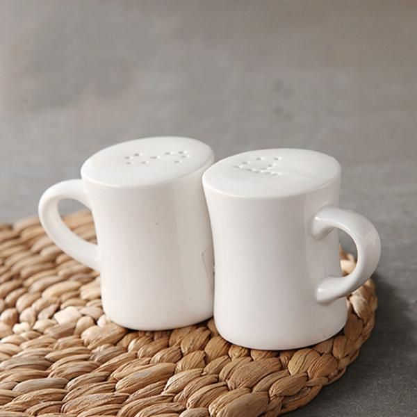 A Grade Porcelain Salt Pepper Ceramic Set Glazed Scratch Resistant