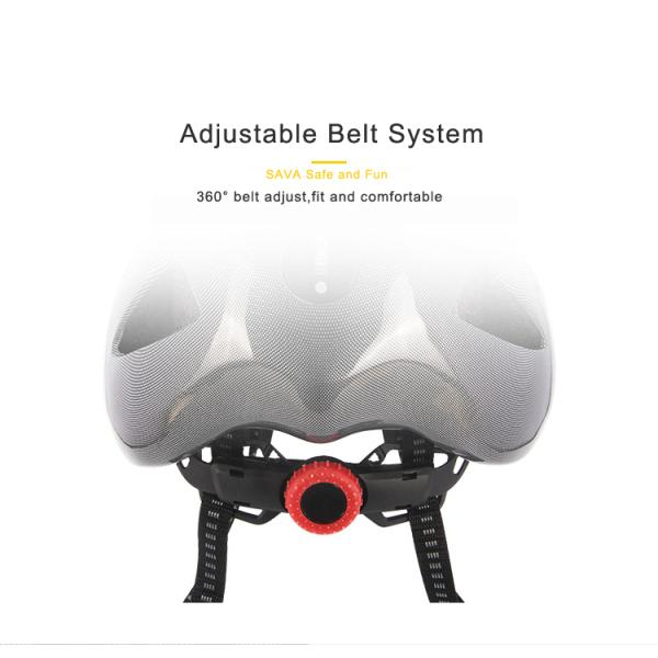 Noche del casco de la bici que completa un ciclo el casco seguro que da vuelta al casco ligero de la carga del USB