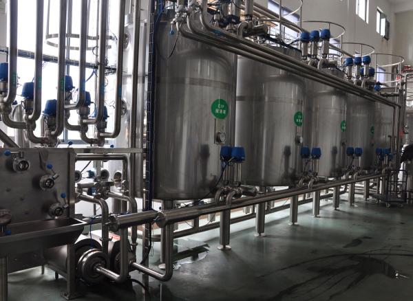 Full Automatic Bottled Sunflower Edible Oil Filling Machine , Edible Oil Filling Line