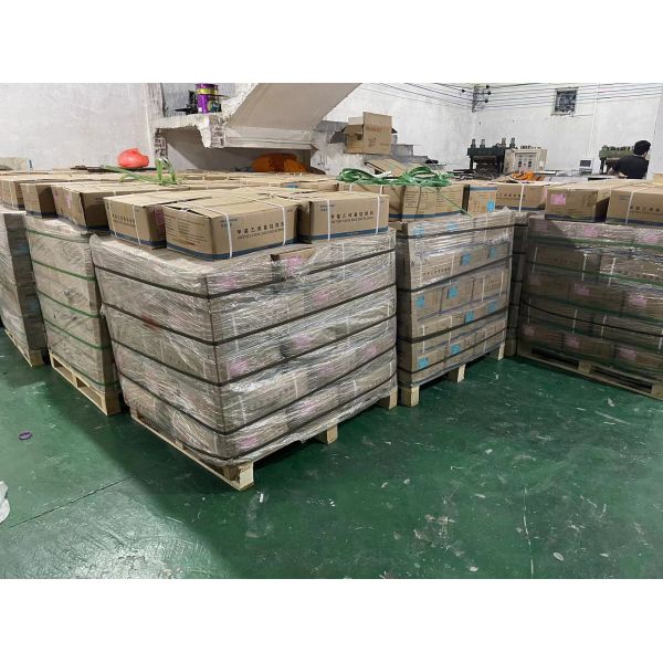 Round High Temperature Resistant Silicone Sleeve for Electroplating and Baking Paint Screw Protection