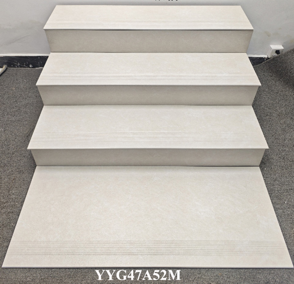 Gray Beige Moisture-proof 470x1200mm Matt Ceramic Staircases Step and Riser For Balcony