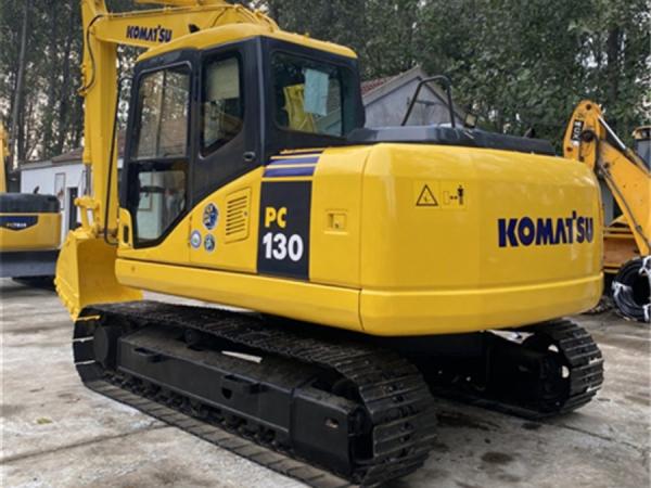 Excavateur Komatsu utilisé pour la construction PC130 Excavateurs de deuxième main 13 tonnes