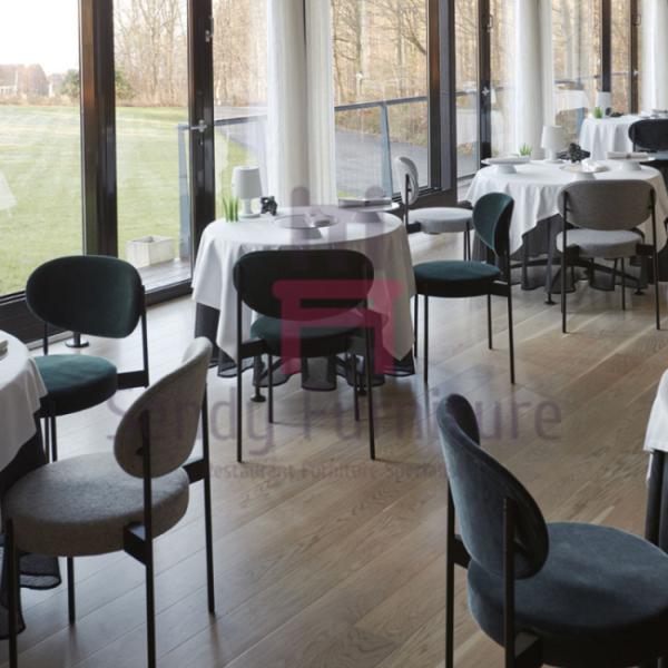 Красная чернота покрасила стулья столовой металла/обитый обедающ стул без руки