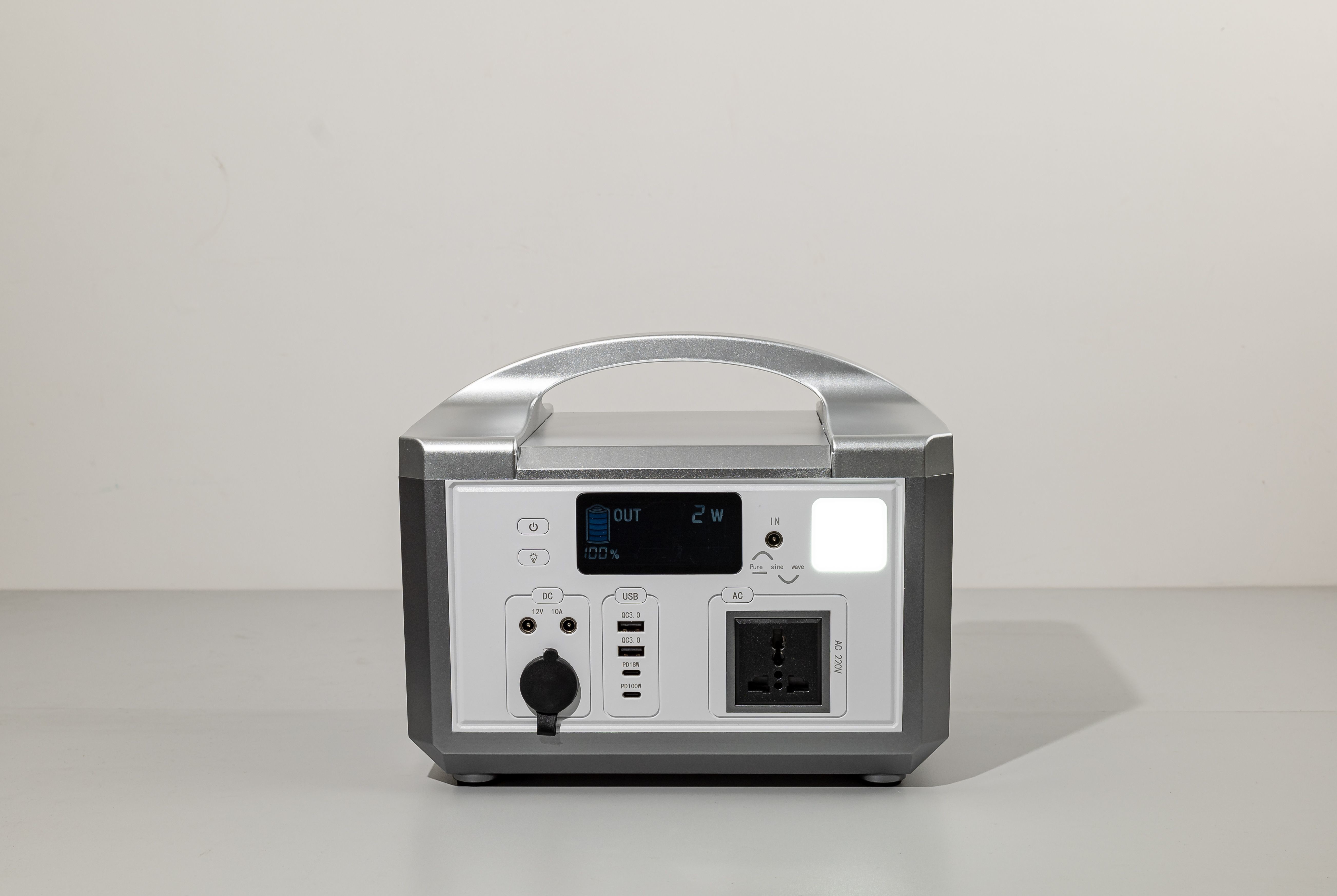50Hz/60HZ AC Outlet Flash Fish Солнечный генератор Переносное хранение энергии с солнечными панелями для зарядки офисного оборудования