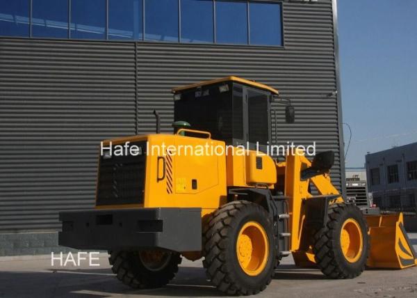 Água de 3 toneladas compacta do lobo Wl300 do carregador Zl30 da roda da empilhadeira tipo do motor refrigerou/quatro cursos