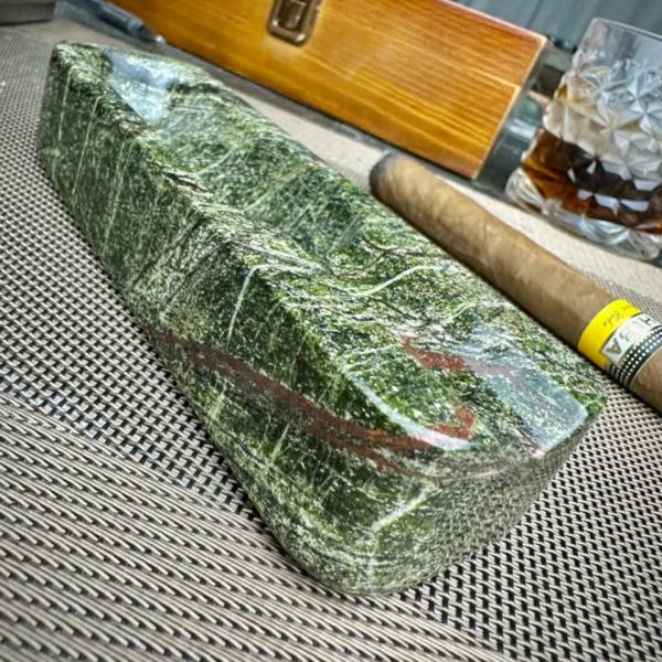 Natural Green Marble Ashtray Luxury Stone Customized For Home Smoking