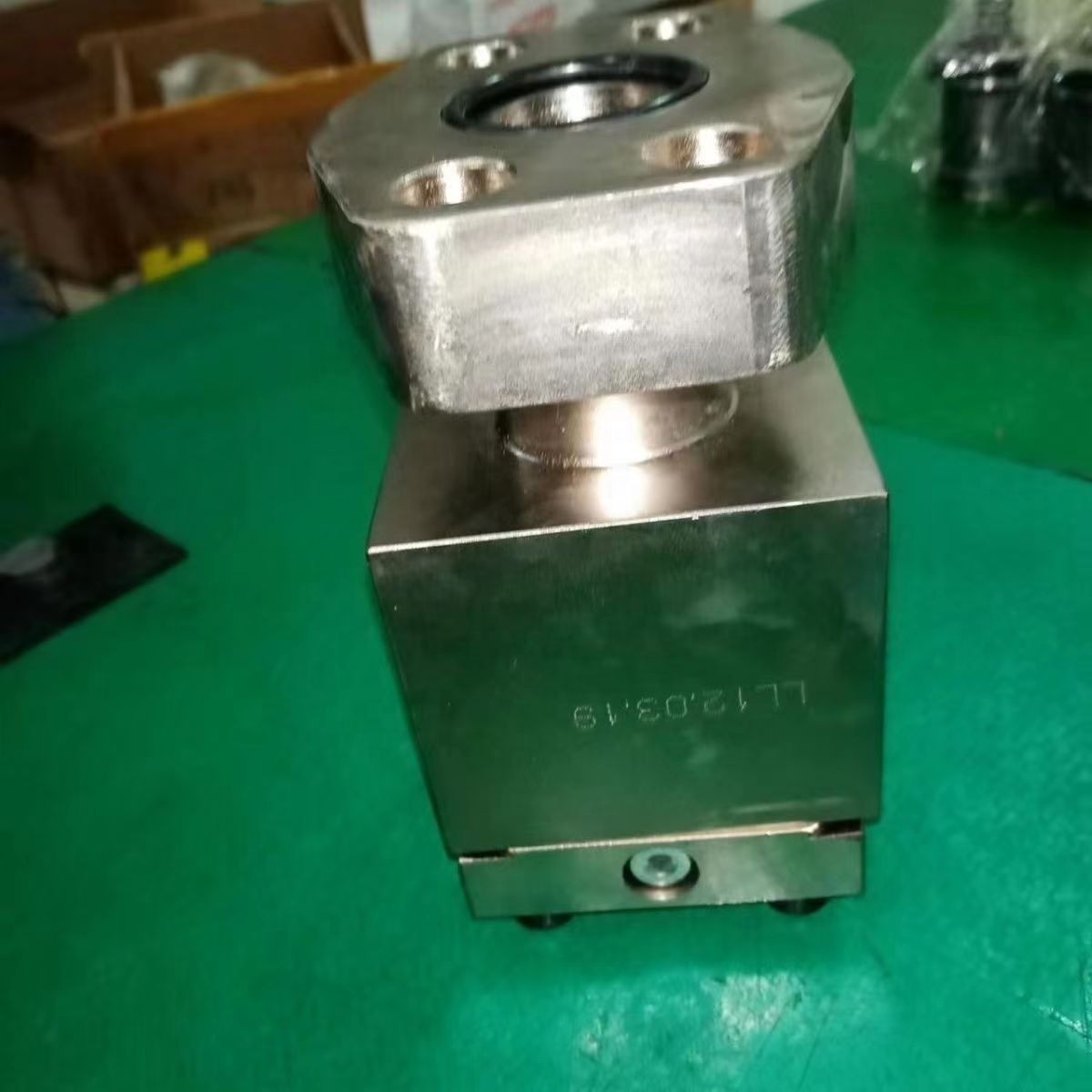 New Main Oil Pump Flange Joint and Joint Assembly for Concrete Pump Truck Parts with 1 Year Warranty