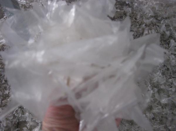 HDPE PET Bottle Washing Recycling Line Include Crushing Cold / Hot Washing Dewatering Process