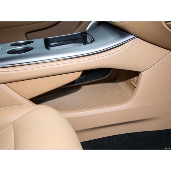 5000*1953*1494 2023 BEV Hatchback Electric Vehicle Rising Auto F7 with BEV Technology