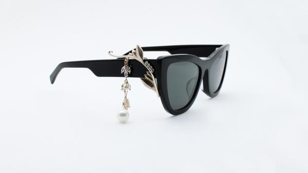 Women acetate Frame Big Cateye shape Sunglasses Sparkling Crystal decoration Brand Designer Shades