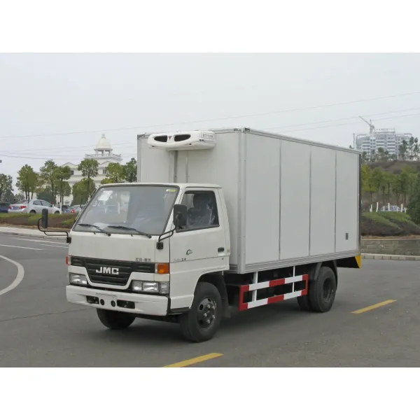 5T Small Refrigerator Box Truck