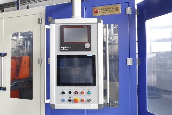 Plastic Toy Blow Molding Machine Device Extrusion Hydraulic Servo System