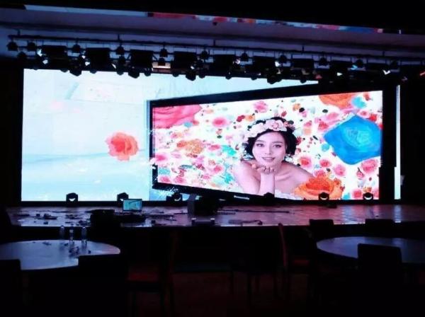 RGB video led display for logo/brand advertising indoor led screens rental stage