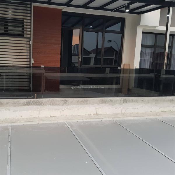Vidro de segurança temperado Euro Grey de 12 mm para decorações industriais Instalações de lazer