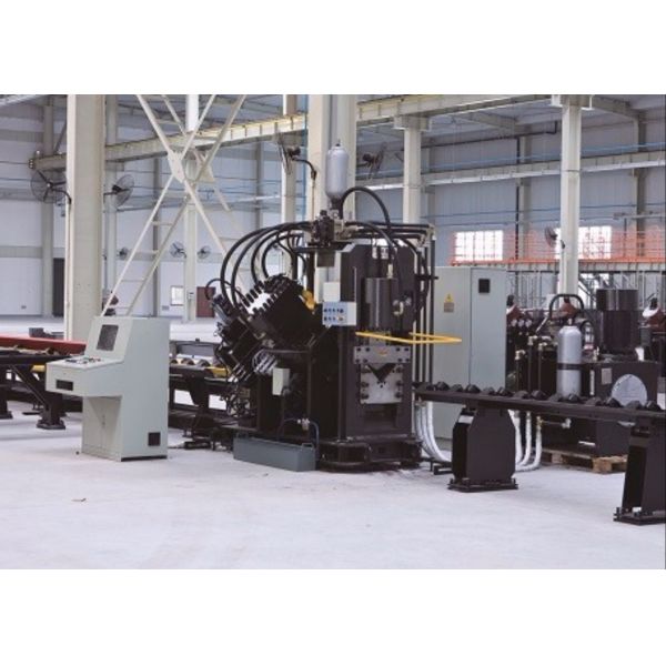 3 CNC Axes Angle Steel Punching Shearing Machine 28000*6500*2200mm Dimension Single Blade Cutting