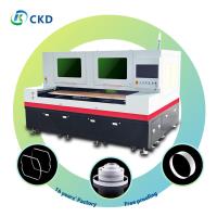 Máquina de cortar e dividir vidro a laser de aceleração 1G com alta repetibilidade ± 1,5 um