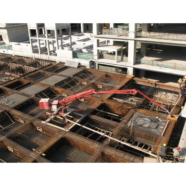 R Shaped Concrete Pump 17M Mobile Placing Boom CE Certification