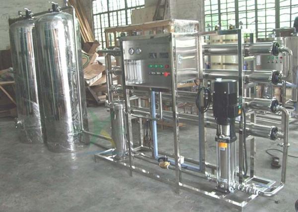 tratamento da água 2TPH mineral para a certificação bebendo do uso e do CE com o tanque de água agradável da qualidade inoxidável 