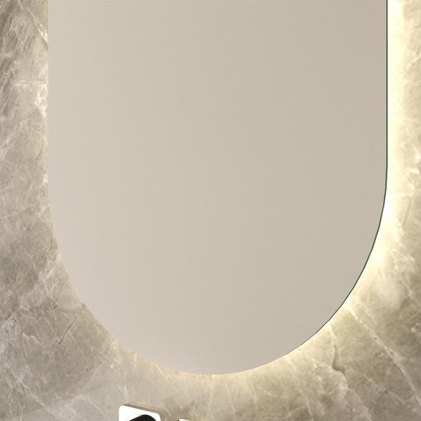 Lumière miroir LED de salle de bain de longueur personnalisable avec luminosité uniforme et fonction antibrouillard pour les hôtels et les appartements