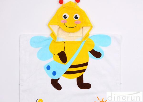 300gsm Healthy Durable Hooded Poncho Towels For Kids Bee Character