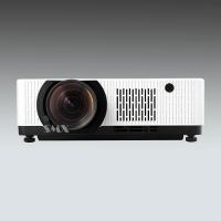 Projecteur laser à courte portée de 7 000 lumens