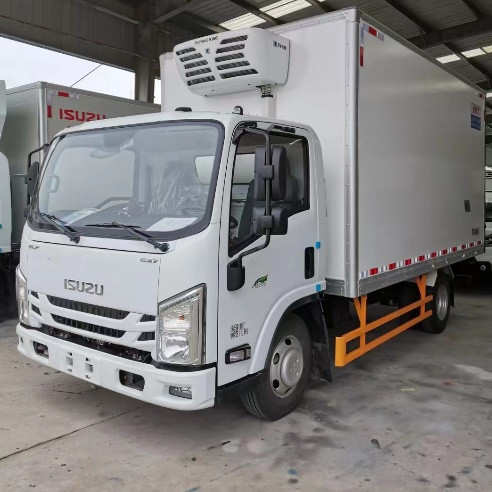 93KW 125HP Isuzu Refrigerated Van Diesel 4×2 Isuzu Freezer Truck