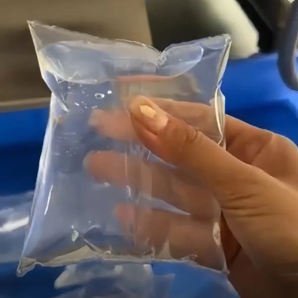 Mechanical Automatic Liquid Packing Machine Customized Liquid Packaging Equipment