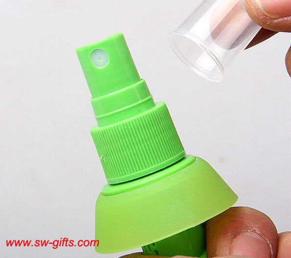 Lemon watermelon Juice Sprayer Citrus Spray Hand Fruit Juicer Squeezer Reamer Kitchen Tool