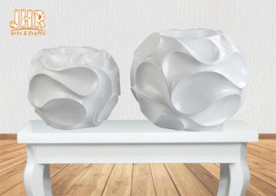 Branco lustroso clássico do teste padrão ondulado de potenciômetros de flor da fibra de vidro do casamento home