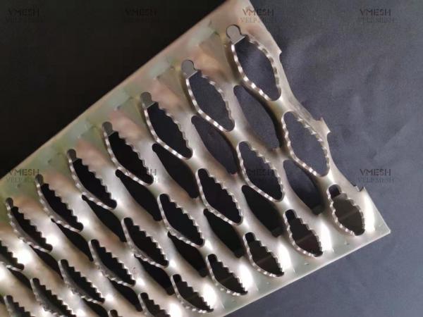 Diamond Hole Grip Strut Safety Grating Aluminum Plate 300-600mm