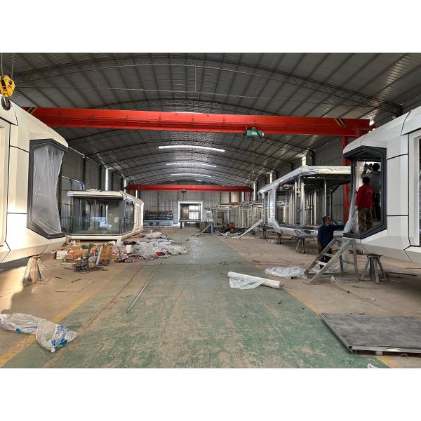 Graphic Design Modern Space Capsule Hotel with and Modern Design Expandable Container