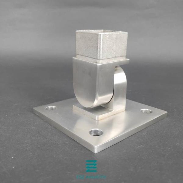 Professional Glass Balcony Railing / Stainless Steel Square Post Silver Color Box Packaging