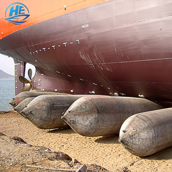 Customized Marine Rubber Airbags Assisting Boats Up And Down Water Salvage Buoyancy