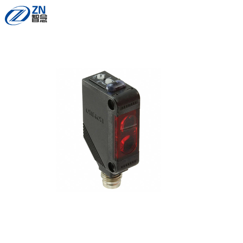 E3Z-R86 Photoelectric Sensor Red LED Retro-reflective 4 M