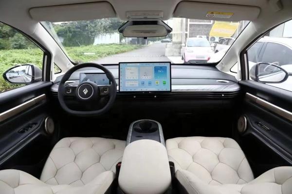 Electric Parking Brake Car Entertainment System Wuling Baojun Yunduo Compact SUV 2023
