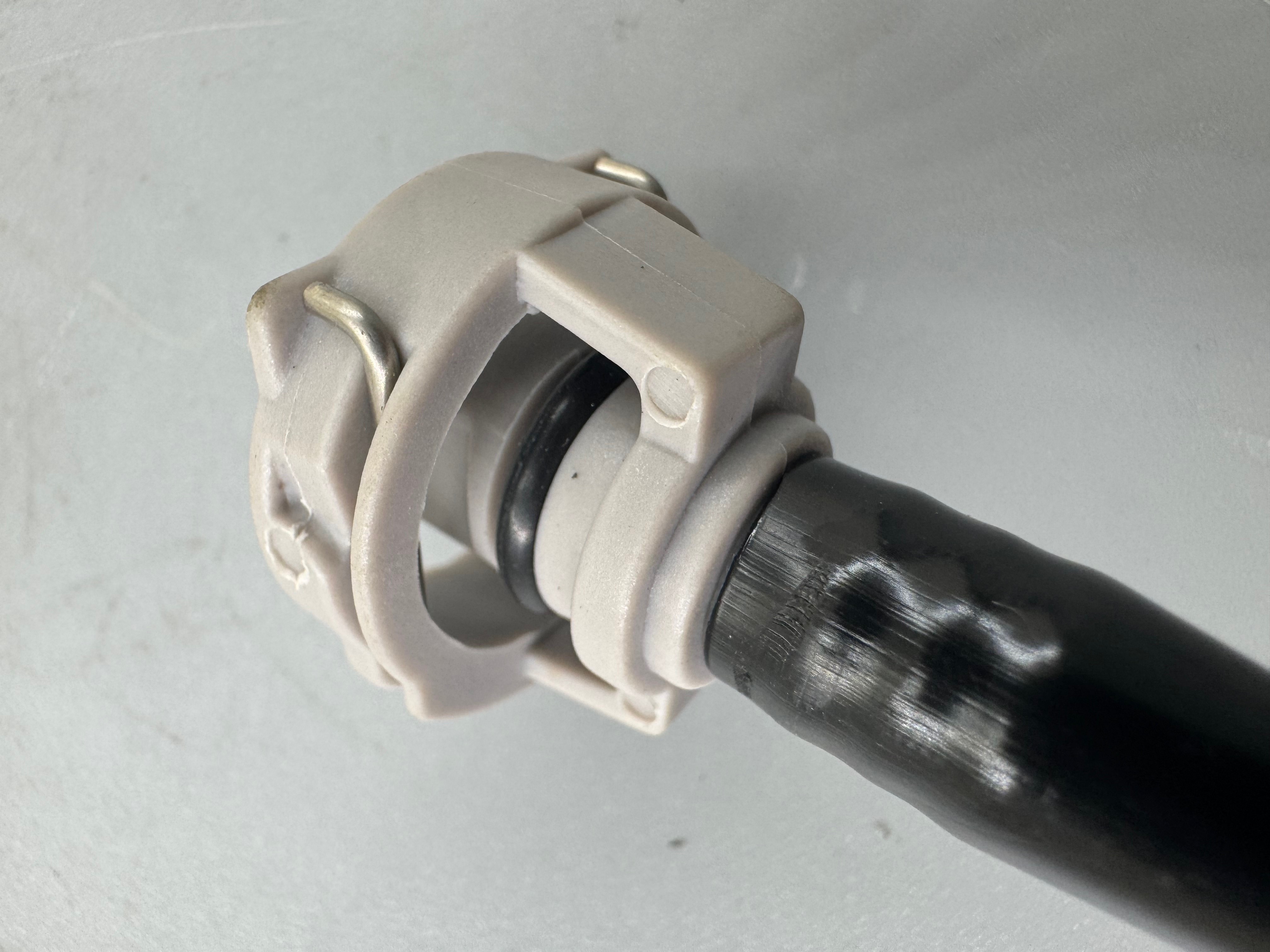 High Quality Coolant Reservoir Hose 8R0121081AQ for Q5
