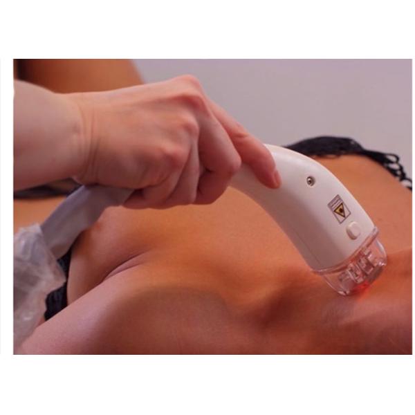 5 em 1 Ce Lipo aprovado esculpir o emagrecimento do corpo do Rf do rolo do vácuo da máquina da cavitação