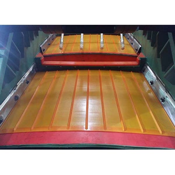 1040mm x 700mm Polyurethane Screen Mesh with 0.075mm - 1.5mm Hole Width and Red Color for Vibrating Screen Cloth