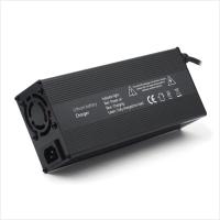 Casse en alliage de lithium, chargeur intelligent de batterie au lithium, protection contre la surchauffe