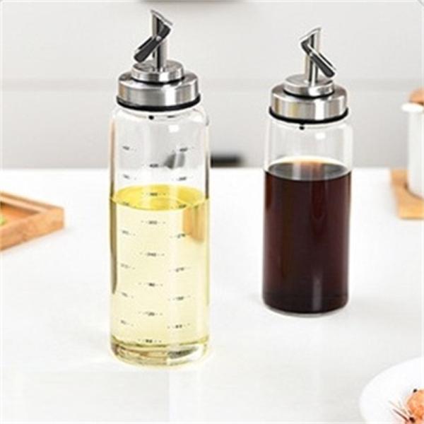 Automatic Opening and Closing Oil Bottle for Kitchen High Borosilicate Glass 6.4*25cm