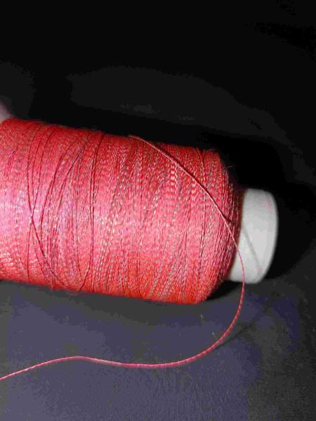 Fio para confecção de malhas da linha reflexiva clara cor-de-rosa do bordado usado em sacos do chapéu da roupa