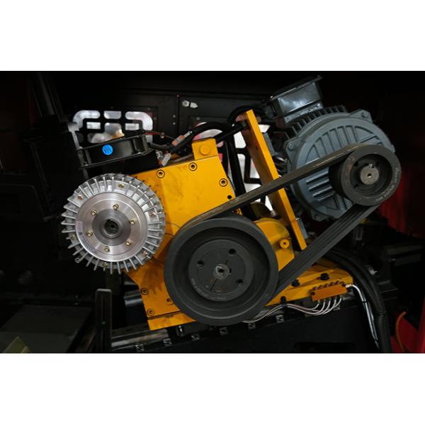 Scie circulaire CNC à poussée horizontale 4P 7.5KW pour la coupe de métaux