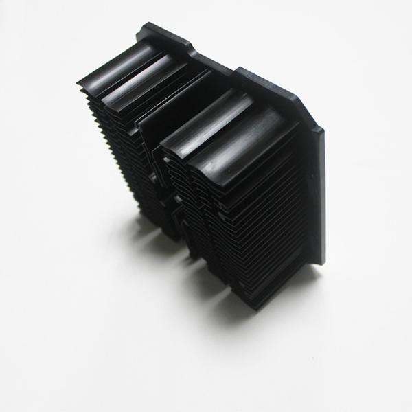 Radiateur de forge froid d'oxydation anodique en noir pour la largeur 150mm d'