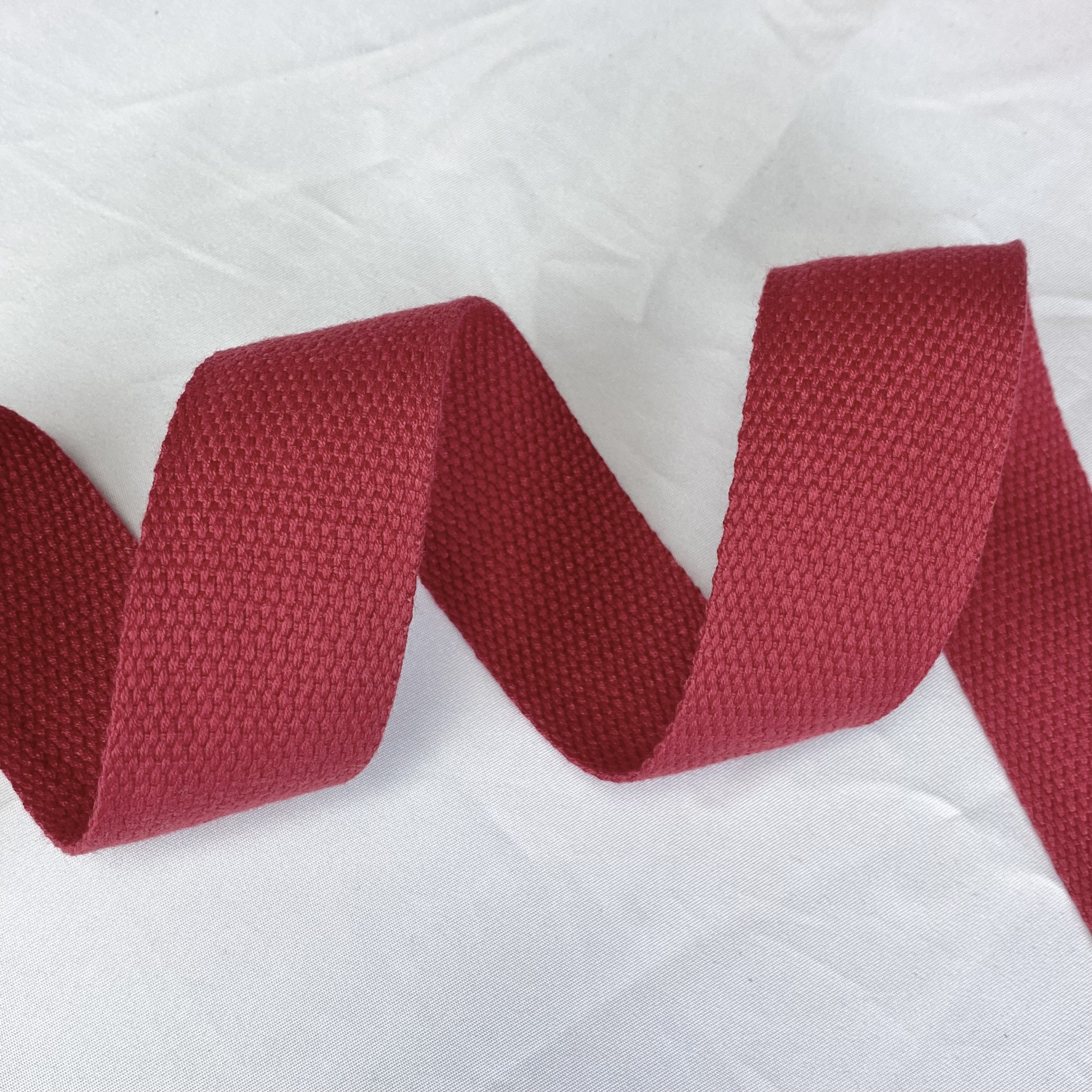 Soft bead Polyester-cotton webbing in a variety of colors Dupont Tote bag strap Textiles